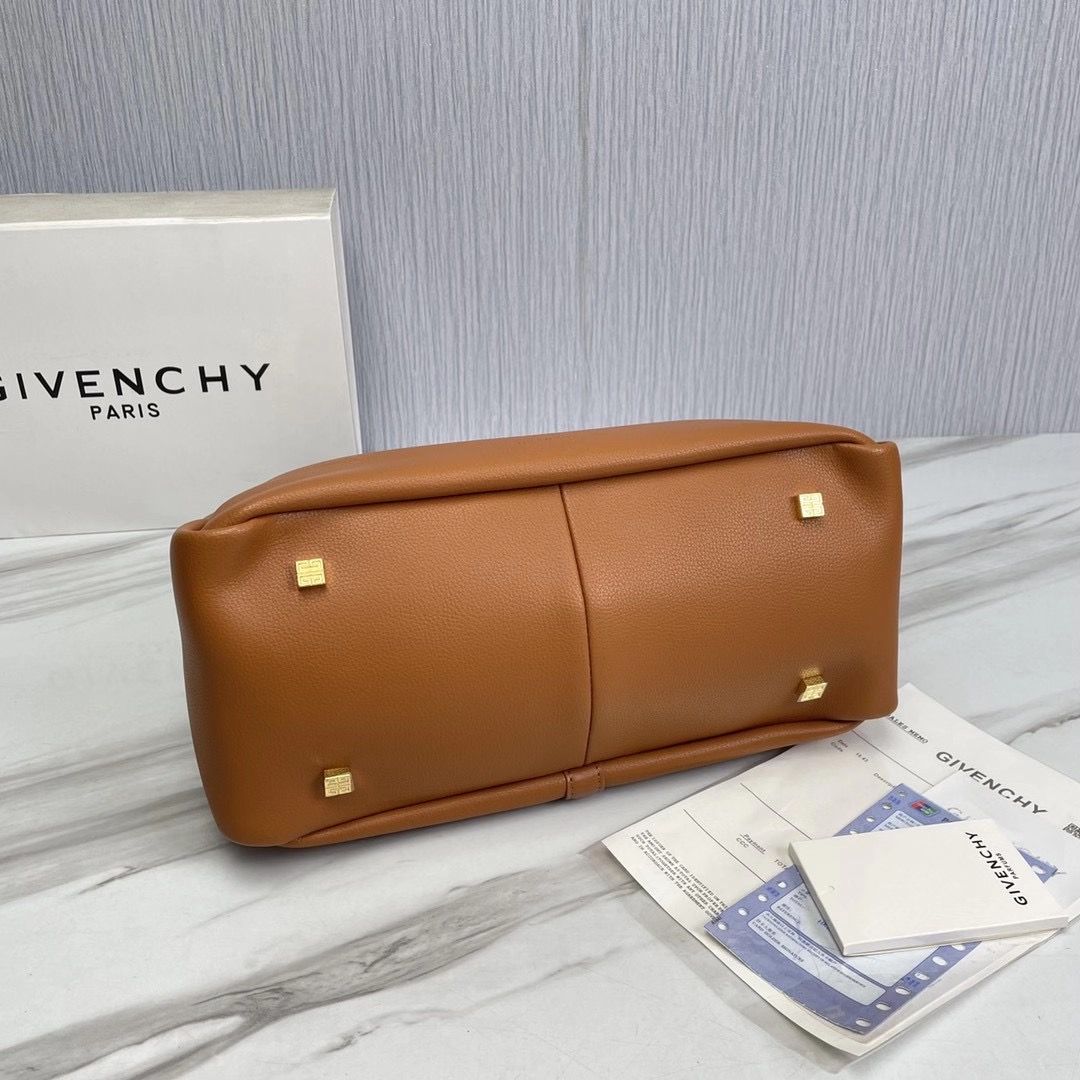 Givenchy G-Hobo 31x15x43 cm