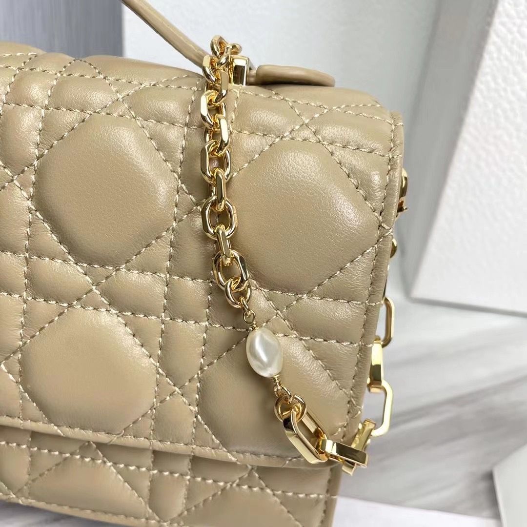 Lady Dior Phone Pouch 18,5x10x4 cm