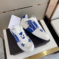 Кроссовки Valentino