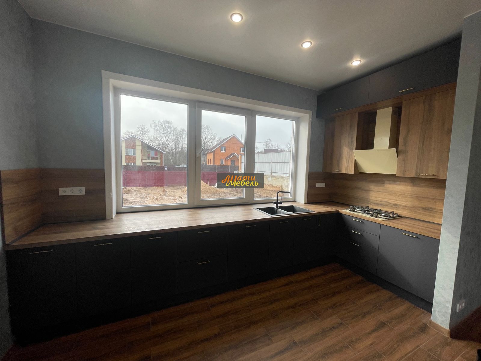 Кухонный гарнитур