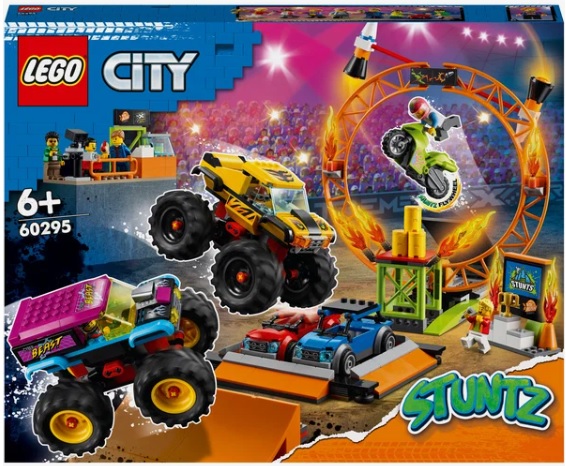 Конструктор LEGO City Stuntz 60295 Арена для шоу каскадёров, 668 дет.