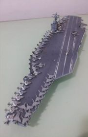 Сборная модель авианосца Эйзенхауэр CVN-69 США Нимиц класса 1:700