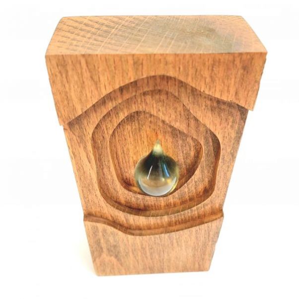 Памятный сувенир Первая Нефть