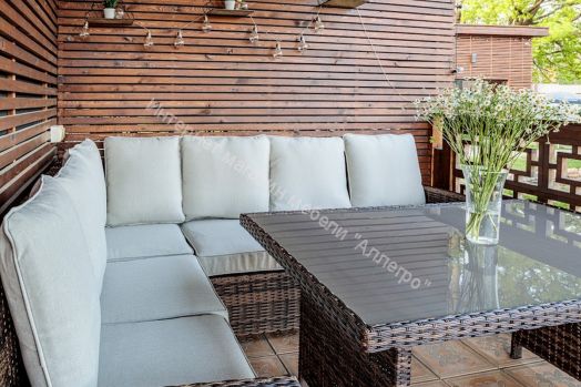 Комплект ZORRO (диваны + пуфы + стол со стеклом) с подушками, ротанг искусственный, Коричневый