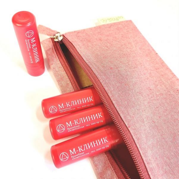 Гигиенические помады с логотипом М-КЛИНИК
