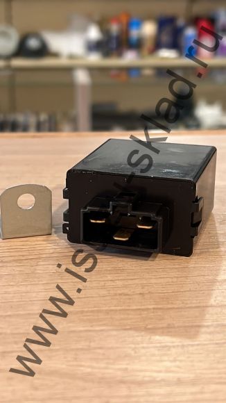 Реле поворотов nqr