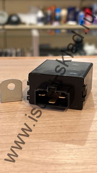 Реле поворотов nqr