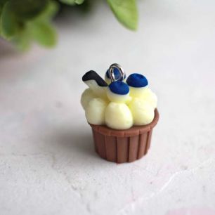 Подвеска - Сливочно-черничный кекс 2,2 см.