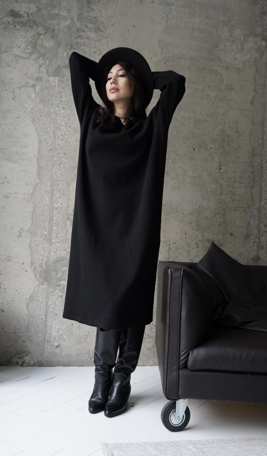 Платье Nebbia бесшовное черное