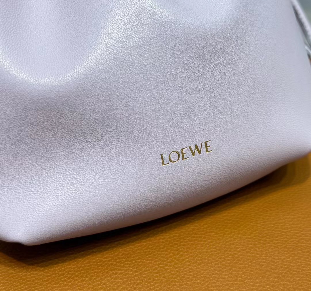 Loewe 23x17x5,5 cm