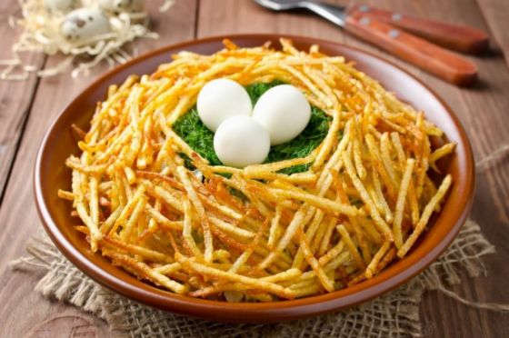 ГНЕЗДО ГЛУХАРЯ