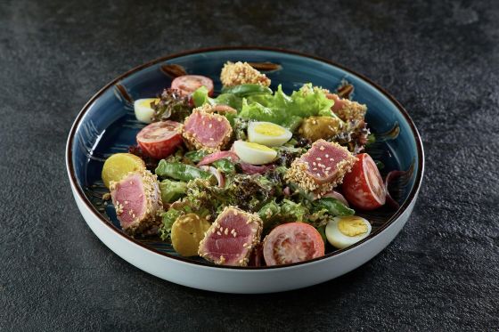 НИСУАЗ С ОПАЛЕННЫМ ТУНЦОМ