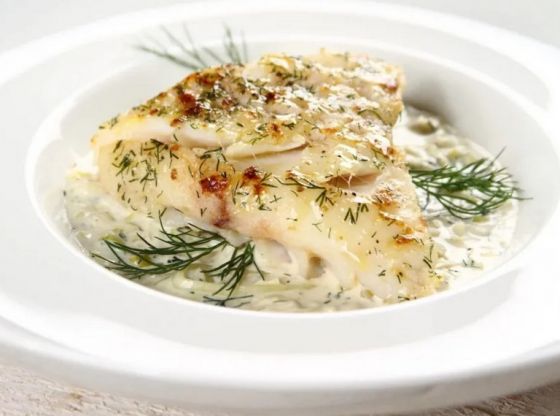 ФИЛЕ ТРЕСКИ ПОД СМЕТАННЫМ СОУСОМ