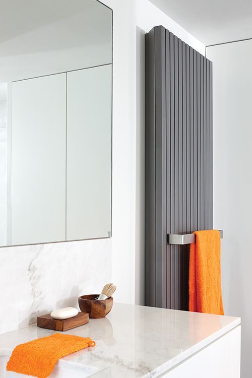 Изображение Дизайн-радиатор Jaga Tetra Wall H180 цвет 160. Chocolate