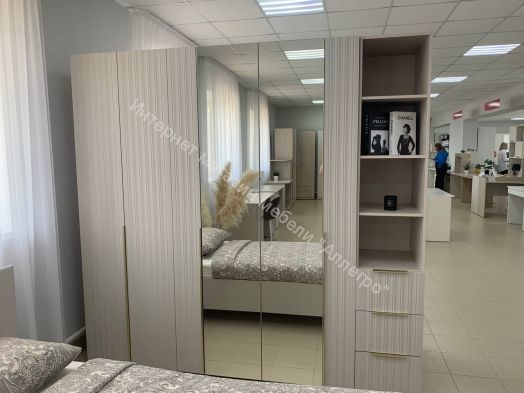 Шкаф 4-ств с зеркалом "Тефия" 1200х520х2200