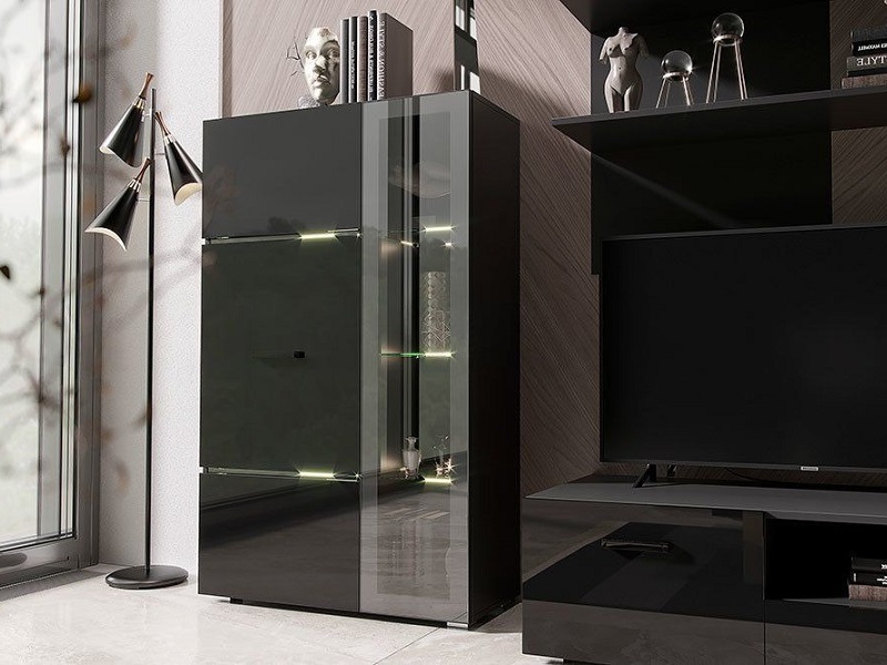 Стенка Николь