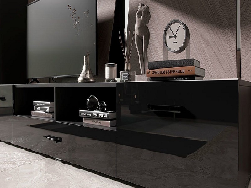 Стенка Николь