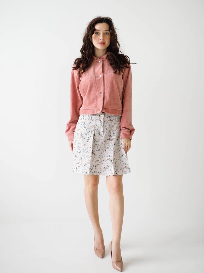 Бомбер из вельвета розовый