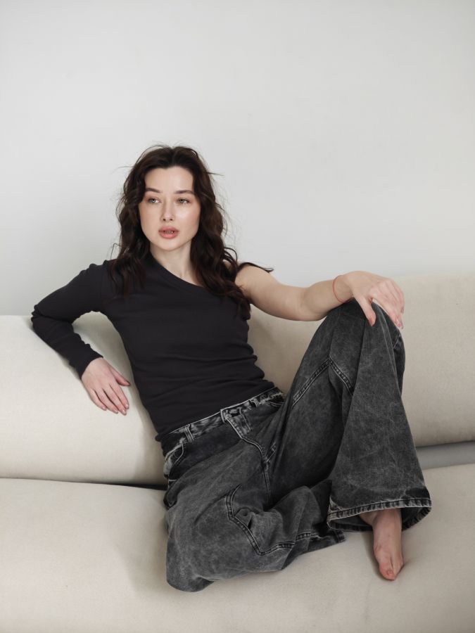 Кофта на одно плечо графит