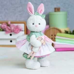 Набор для Большого весеннего курса "Белая зайка в сарафане"