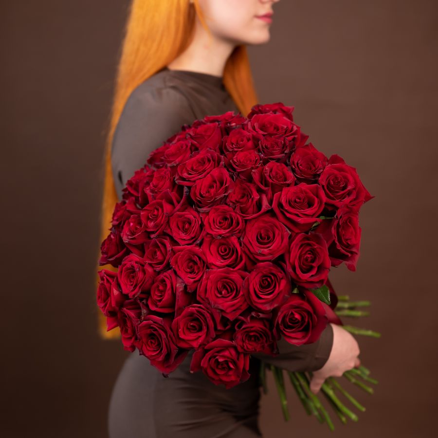 51 красная роза 40см Эквадор