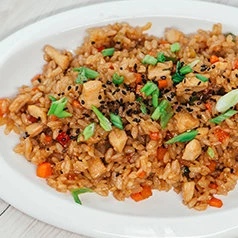 WOK Рис с курицей и овощами 330г