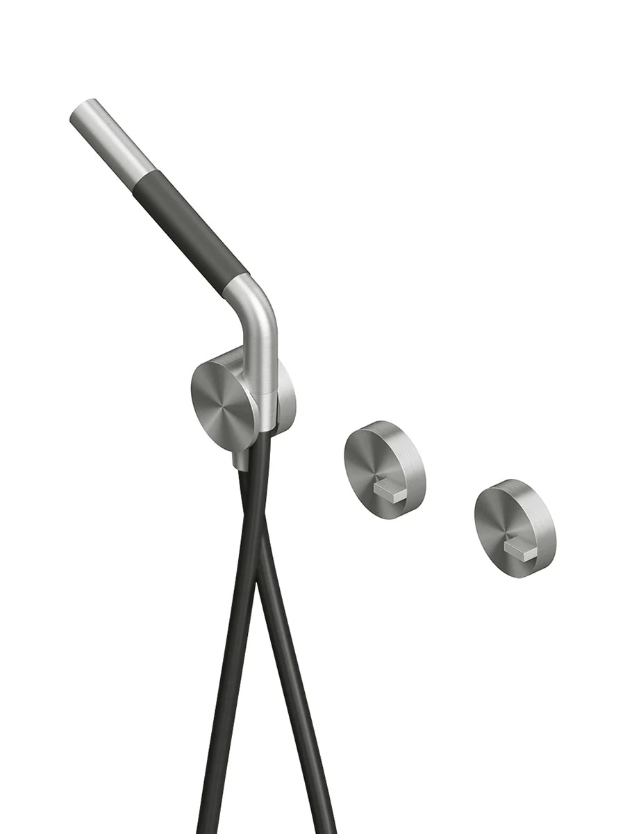 Смеситель для душа Quadro design Q 18 68 настенный цена от 210 105 ₽ Фото Смеситель для душа Quadro design Q 18 68 настенный