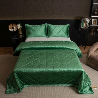 Велюровое покрывало в клетку OVL049