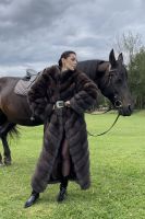 Длинная модная шуба из соболя. Частная коллекция «Всадница»