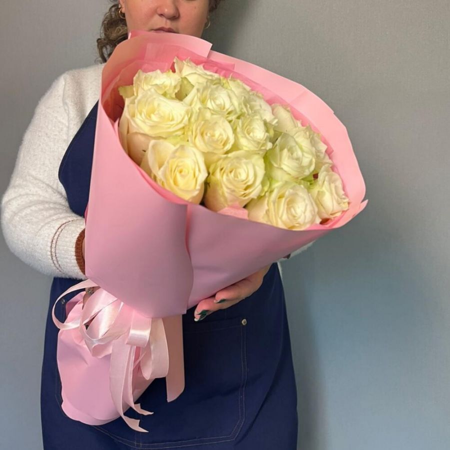 Букет белых роз