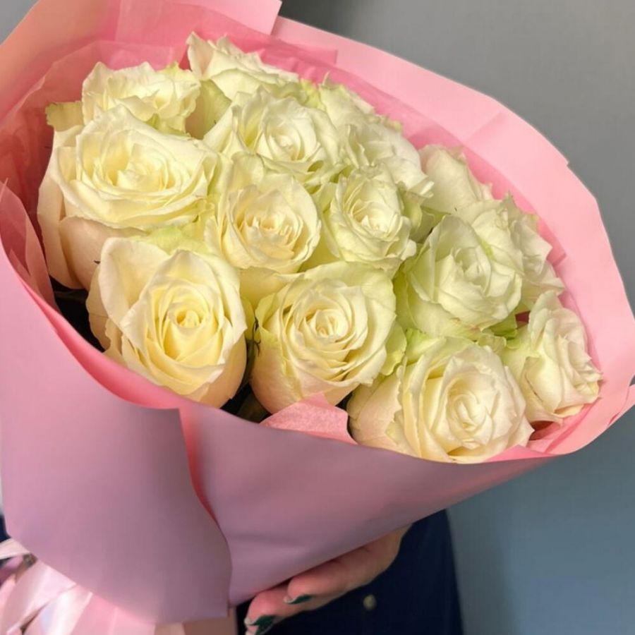 Букет белых роз