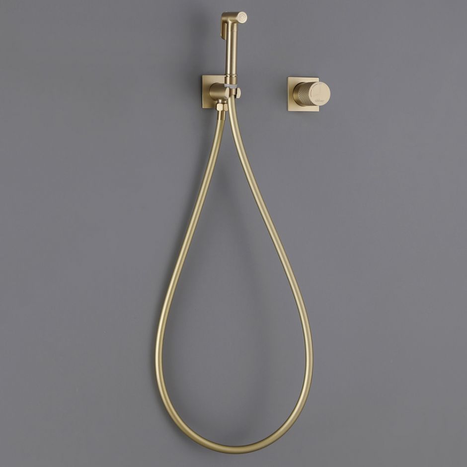 Смеситель ABBER Rund AF8725G с гигиеническим душем, золото матовое ФОТО