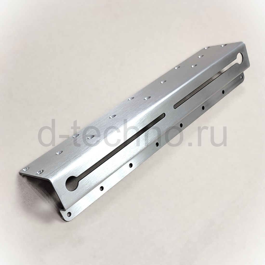 профиль Т-паз длиной 400 мм