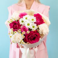 Букет с ромашкой