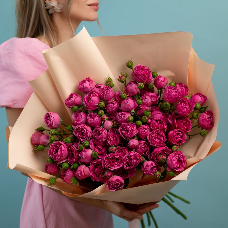 Кустовая розы (сорт Мисти баблз) 15 шт