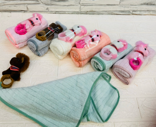 Полотенце с игрушкой 50126