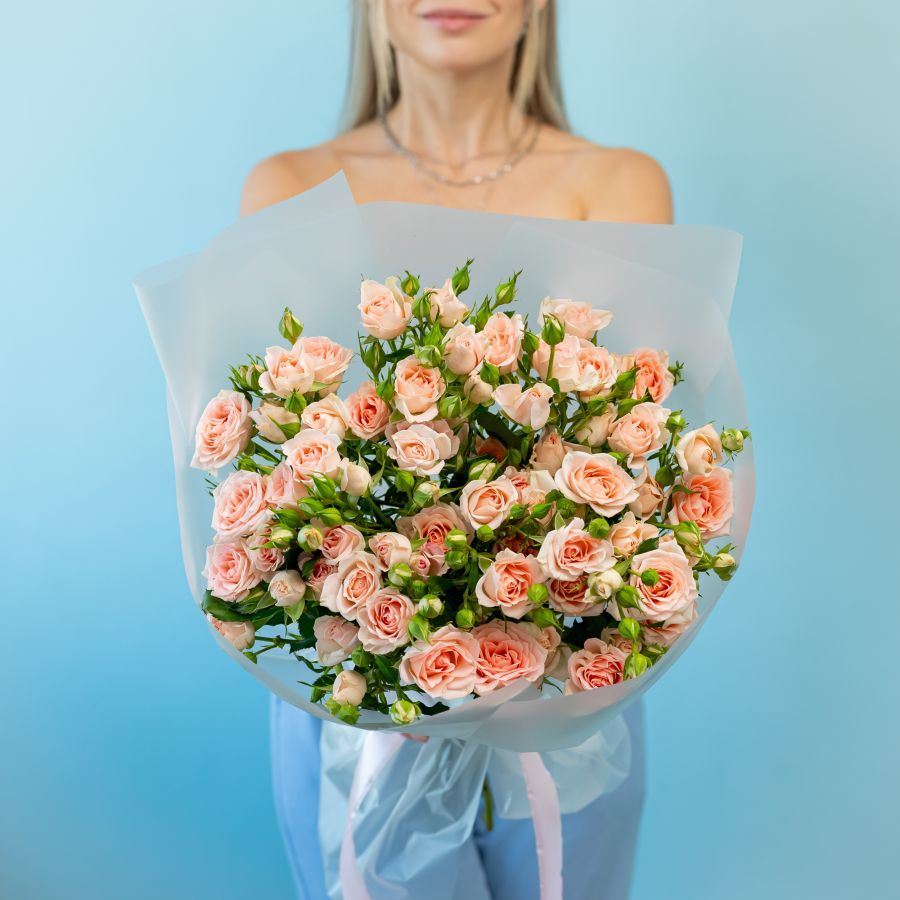 Кустовая роза 15 шт . кремовые