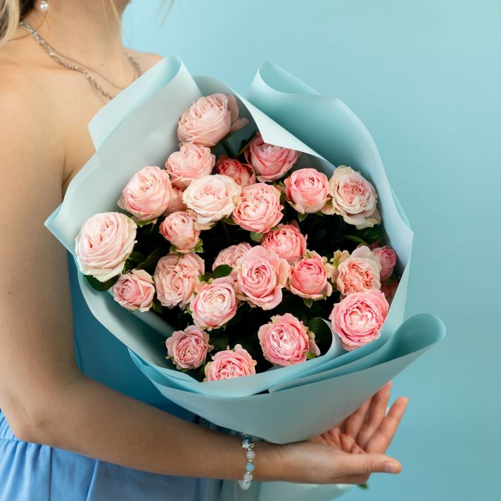 Кустовая роза (сорт бомбастик) от 5 шт