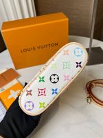 Сумка LOUIS VUITTON Premium