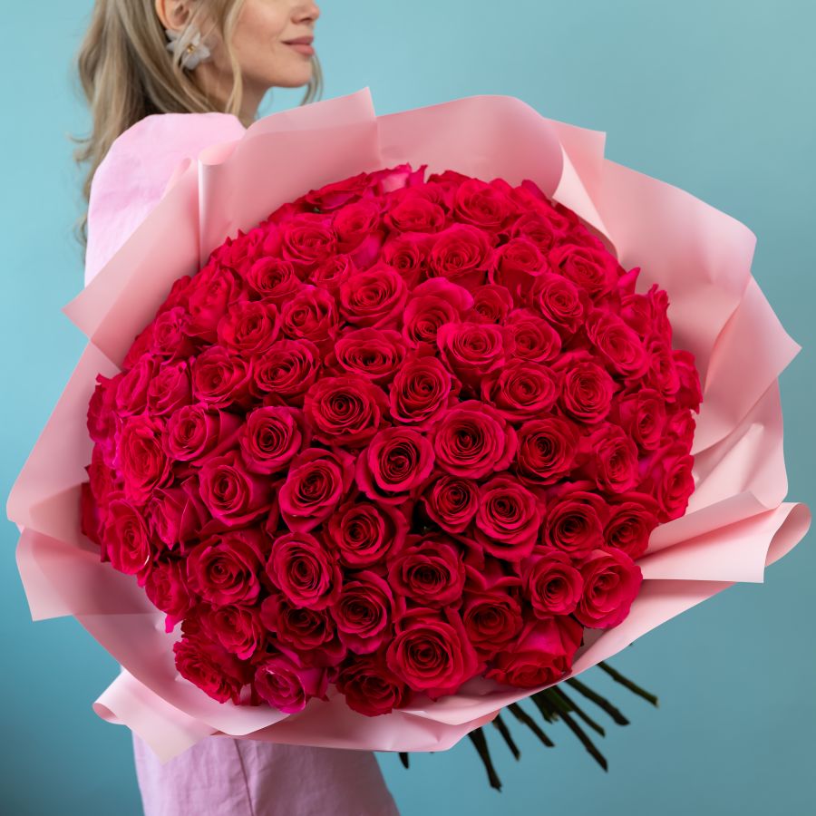 101 розовая роза