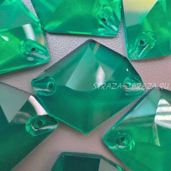 Глянцевые Прозрачные Пластиковые Стразы Emerald Космик 22*26 мм