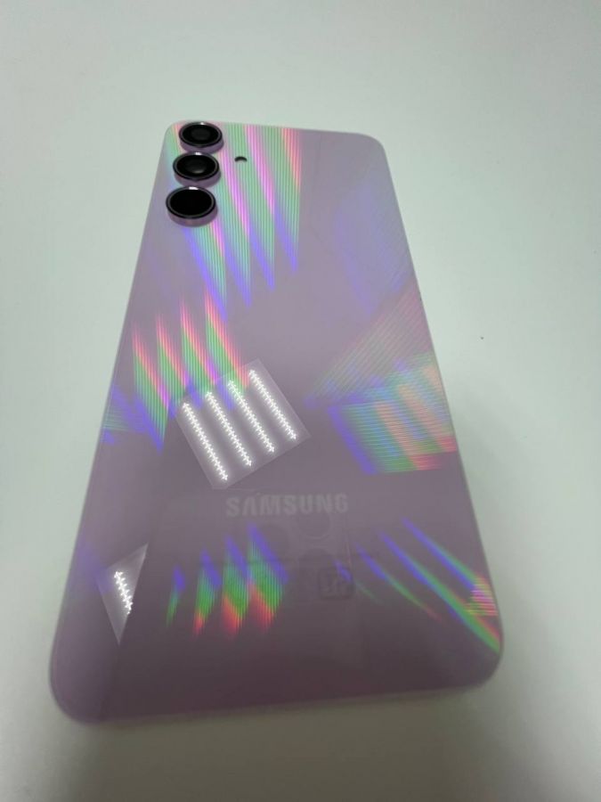 Samsung Galaxy A55 Задняя Крышка фиолетовый оригинал (снятая) фиолетовый