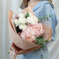 Букет-комплимент с гортензией