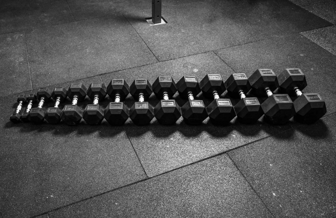 Yousteel Гантель 2 кг гексагональная