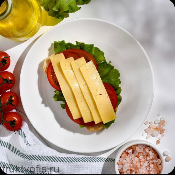 Сыр Брест-Литовск маасдам   45%, 130г