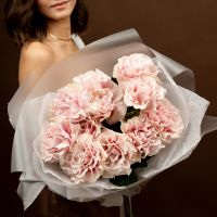 11 вывернутых роз сорт пинк мондиаль