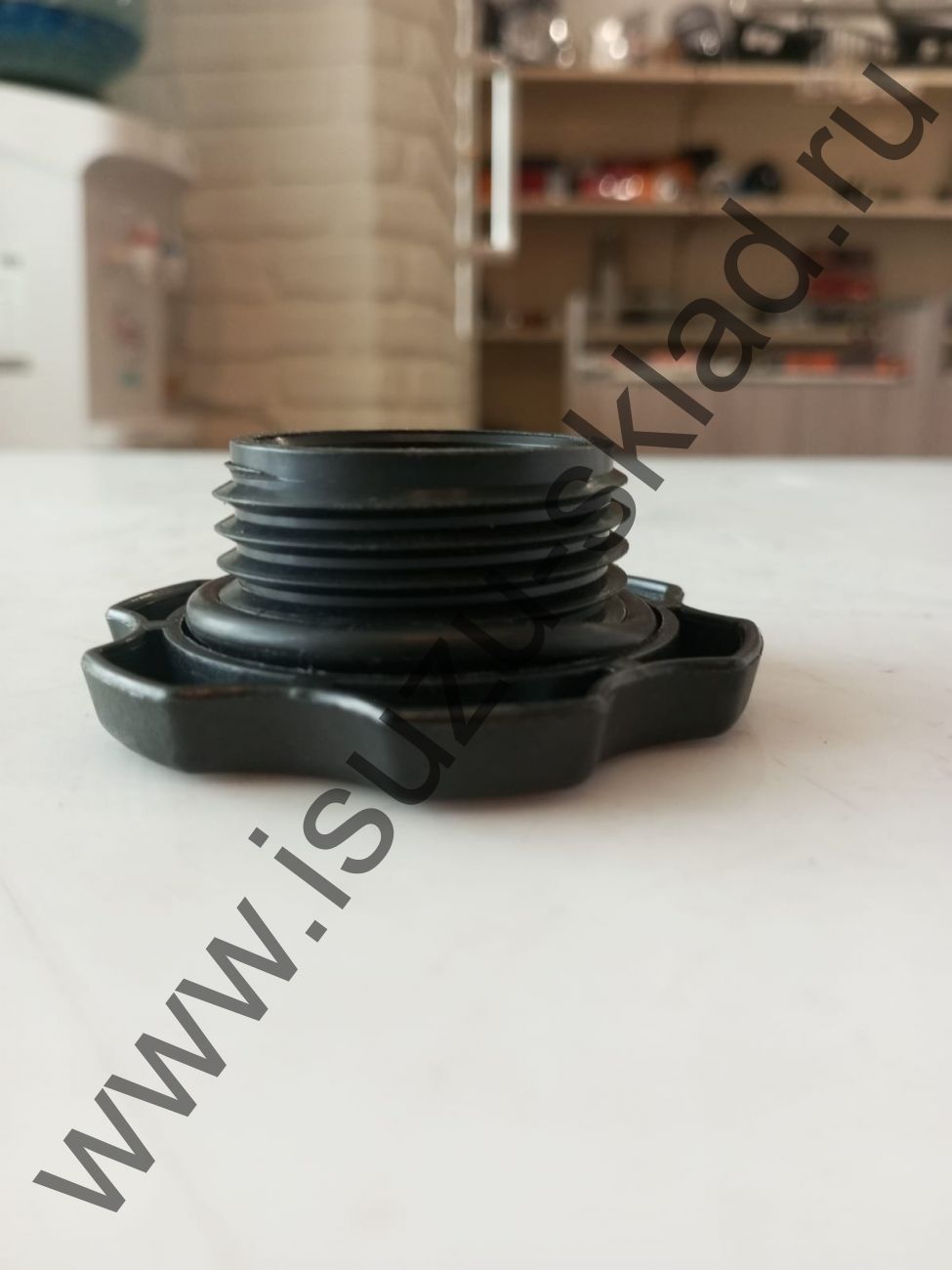 Крышка маслозаливной горловины 6hk1/6wg1/6wf1 fvr34/fsr34/cyz51/cyz52