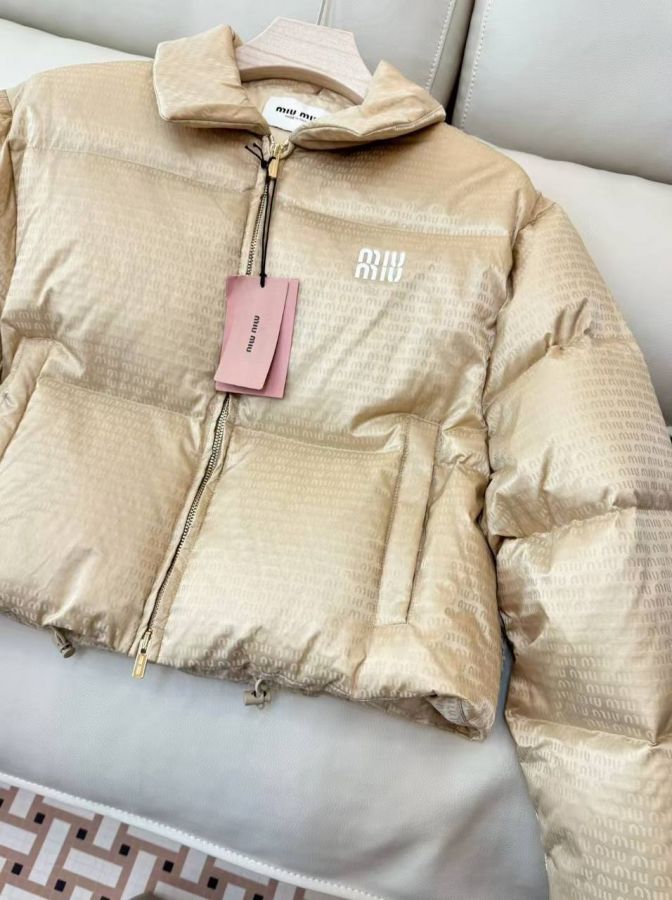 Пуховик женский MIU MIU pong