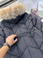 Пуховик женский MONCLER