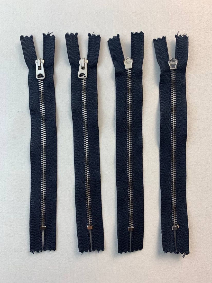 Молния металлическая